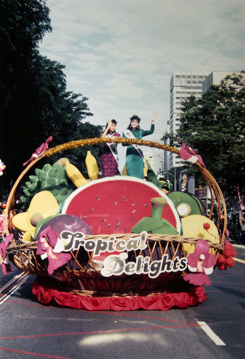 Image caption: Chingay float from 1987
