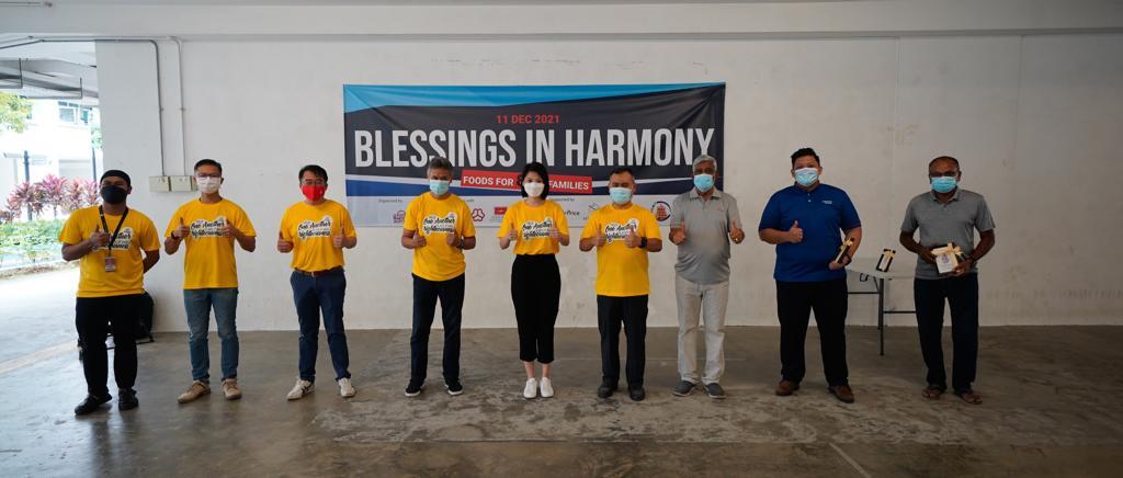Khidir with other participants of the ‘Blessings in Harmony’ event in December 2021